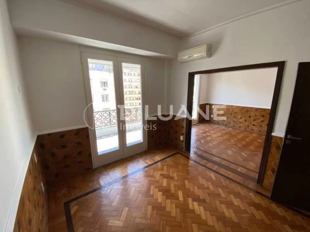 Apartamento, 3 quartos, 244 m² - Foto 1
