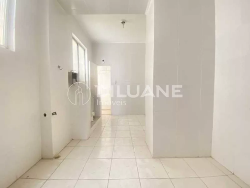 Apartamento, 3 quartos, 132 m² - Foto 2