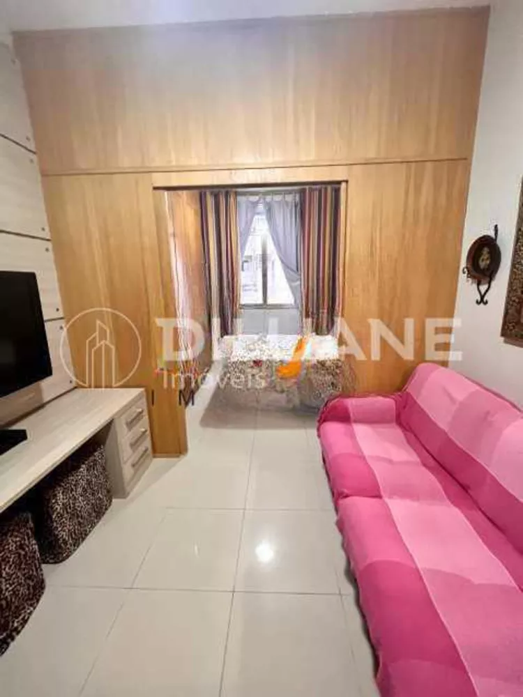 Apartamento à venda com 1 quarto, 38m² - Foto 11