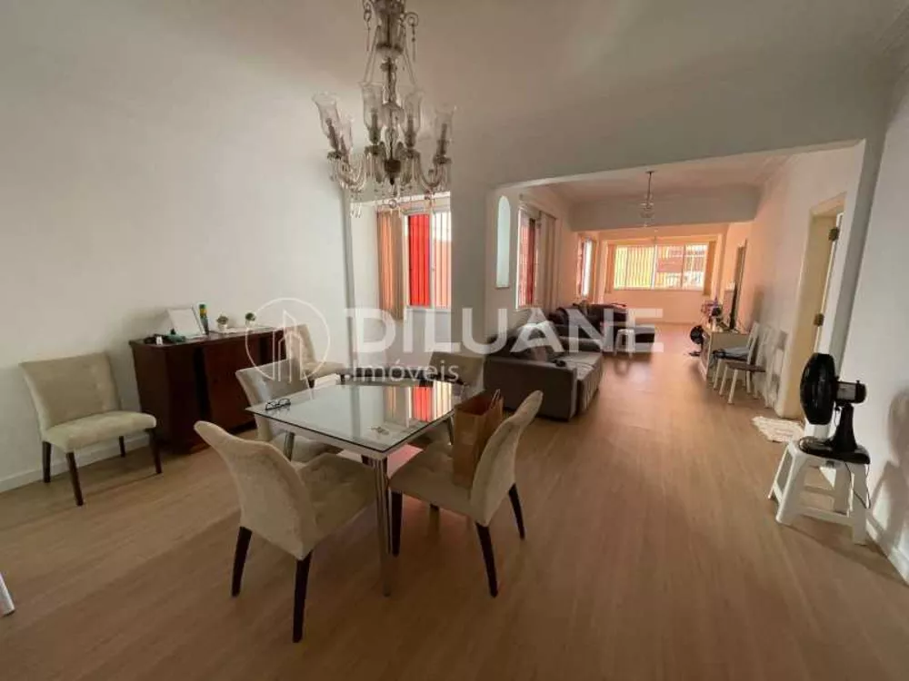 Apartamento, 3 quartos, 160 m² - Foto 1