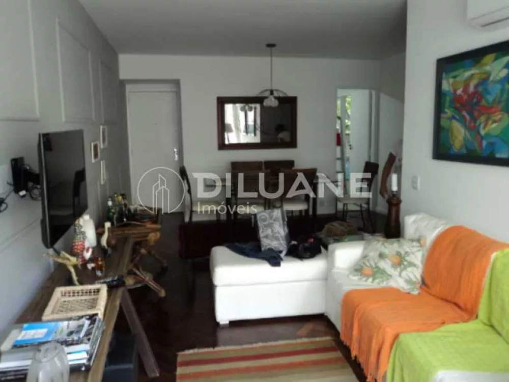 Apartamento à venda com 2 quartos, 90m² - Foto 4