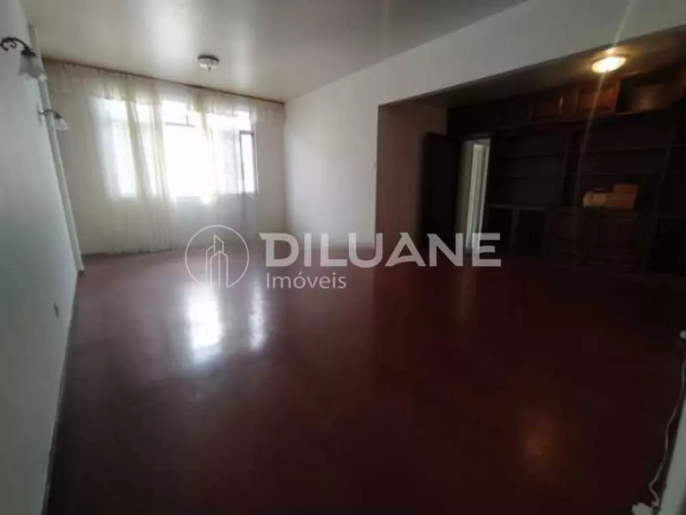 Apartamento à venda com 4 quartos, 188m² - Foto 4