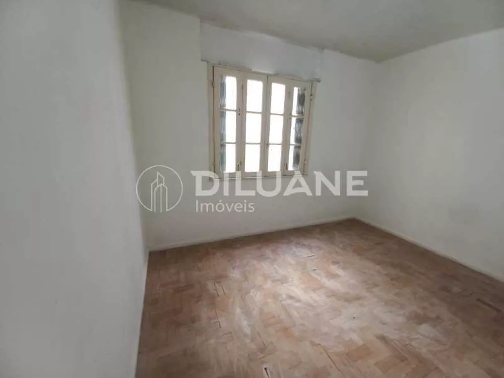 Apartamento à venda com 3 quartos, 115m² - Foto 10