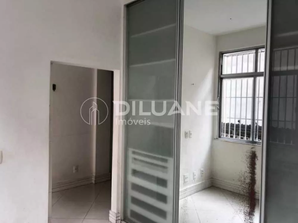 Apartamento à venda com 2 quartos, 80m² - Foto 5