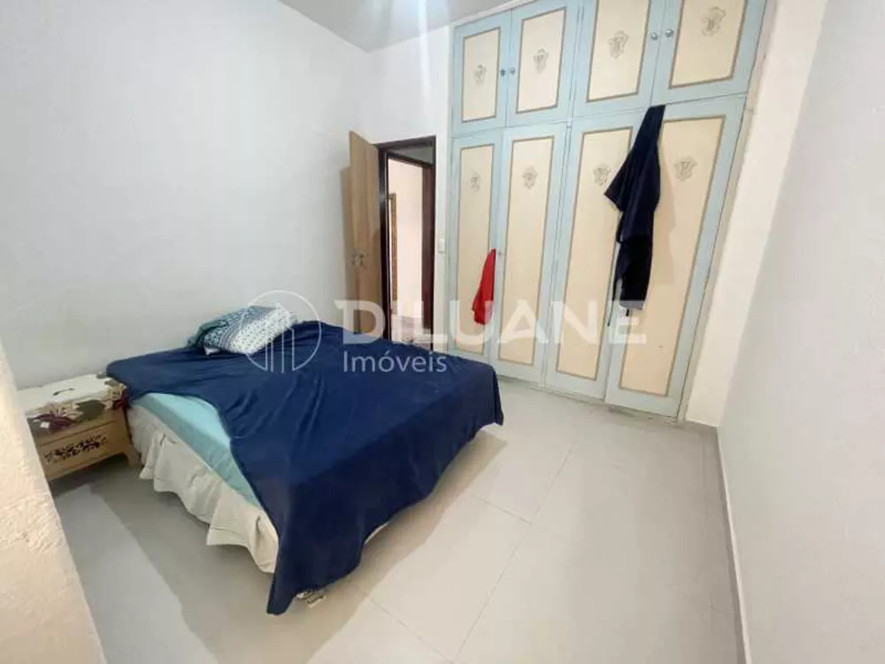 Apartamento à venda com 2 quartos, 80m² - Foto 11