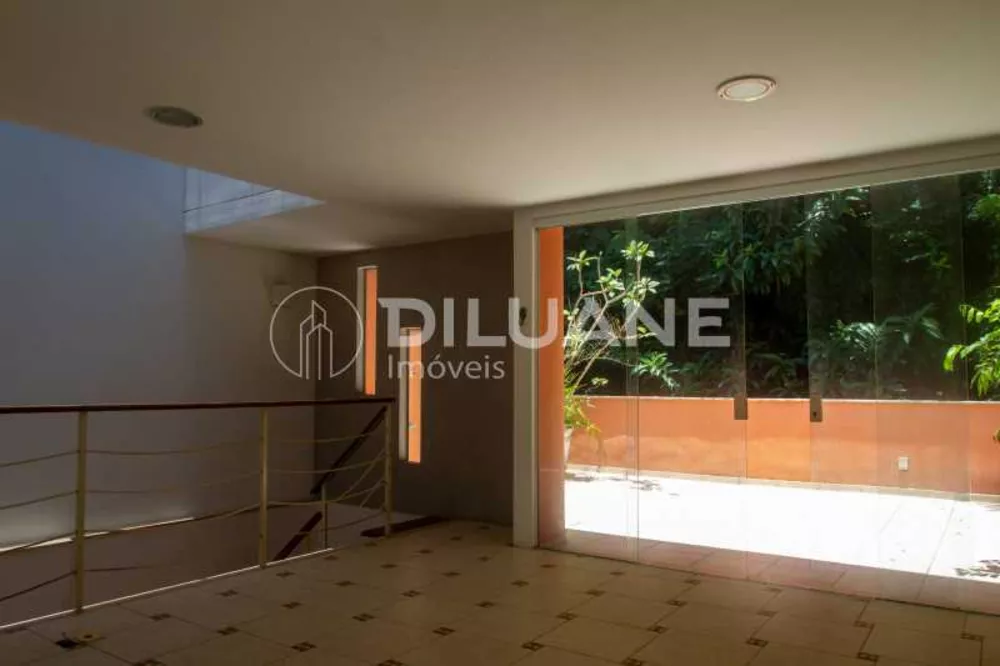 Cobertura, 3 quartos, 210 m² - Foto 25