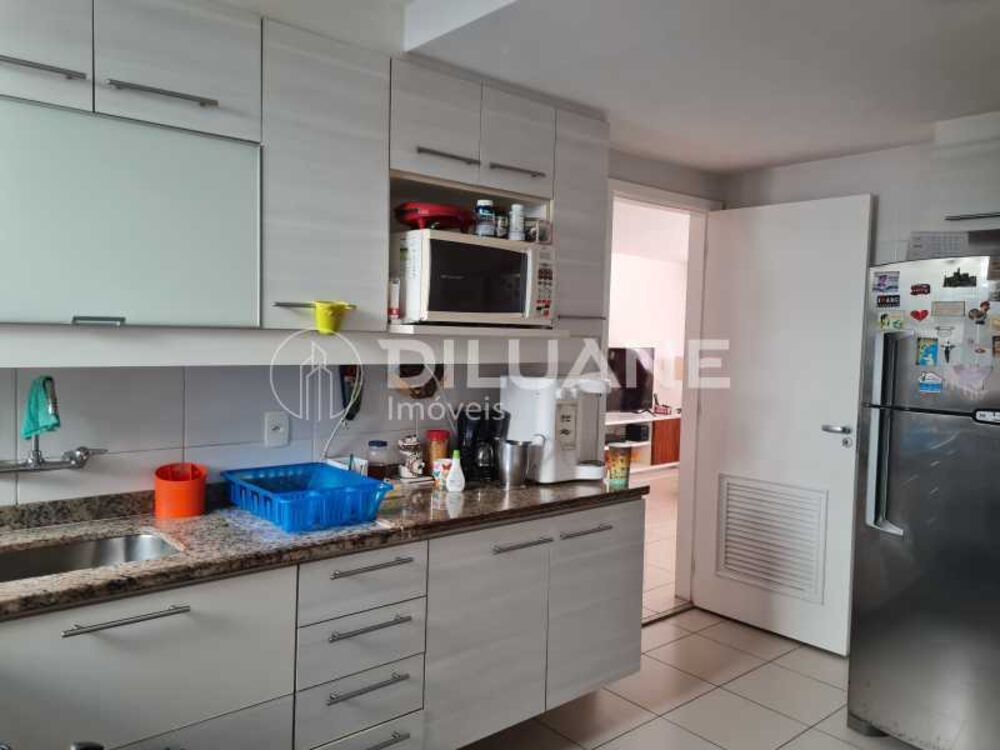Cobertura, 4 quartos, 191 m² - Foto 1