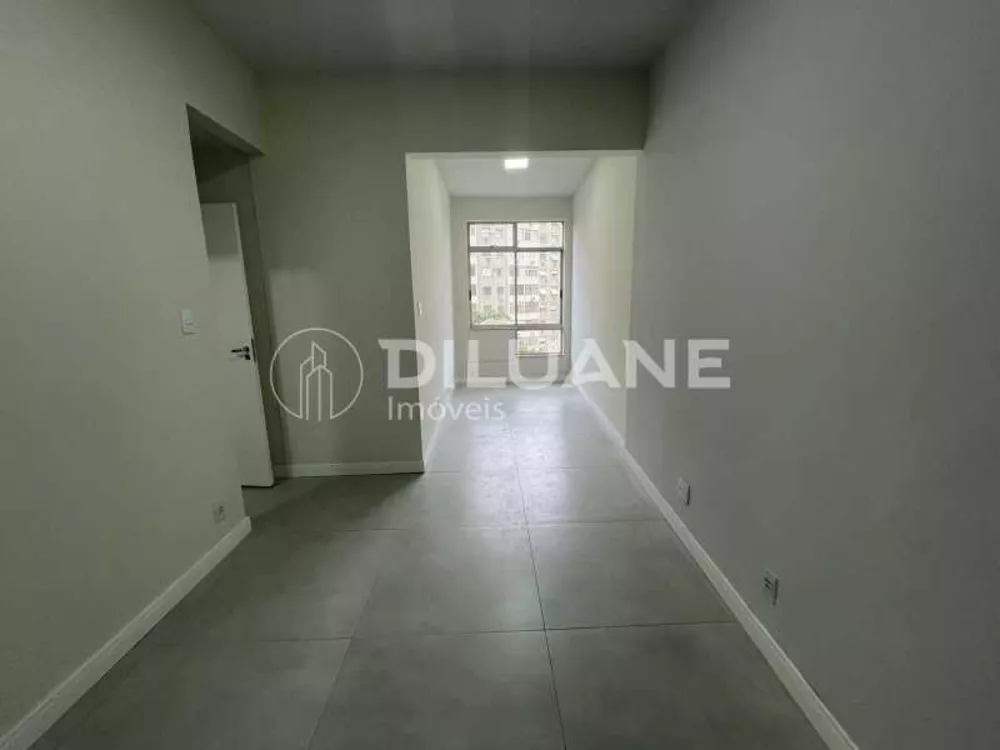 Apartamento, 3 quartos, 100 m² - Foto 1