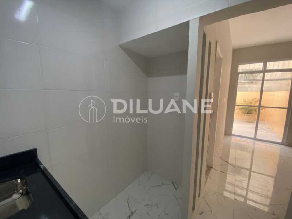 Apartamento à venda com 1 quarto, 30m² - Foto 11