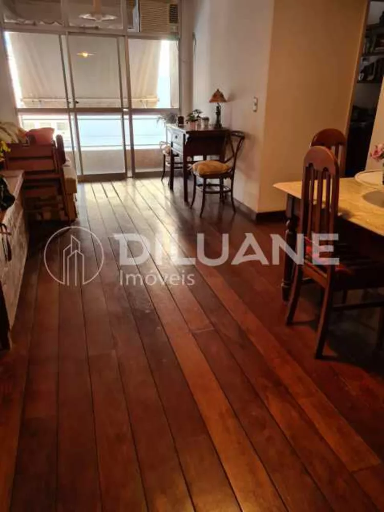 Apartamento à venda com 2 quartos, 84m² - Foto 1