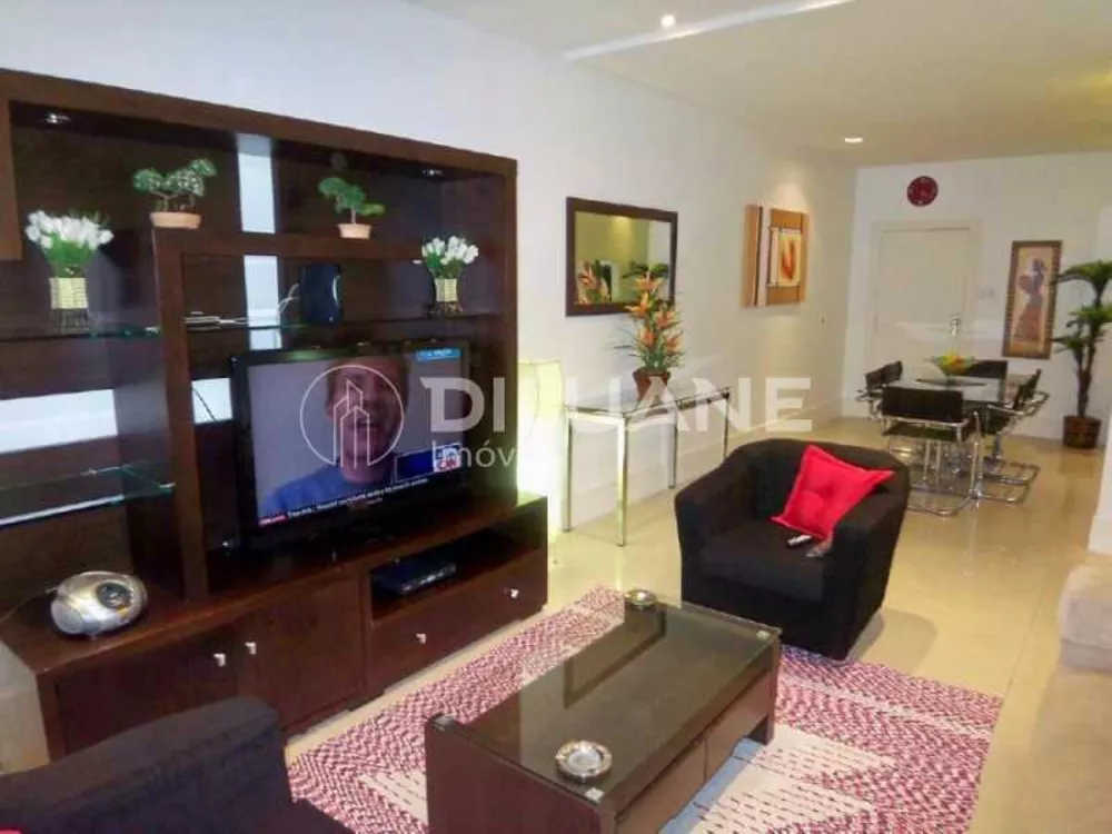 Apartamento à venda com 3 quartos, 120m² - Foto 1