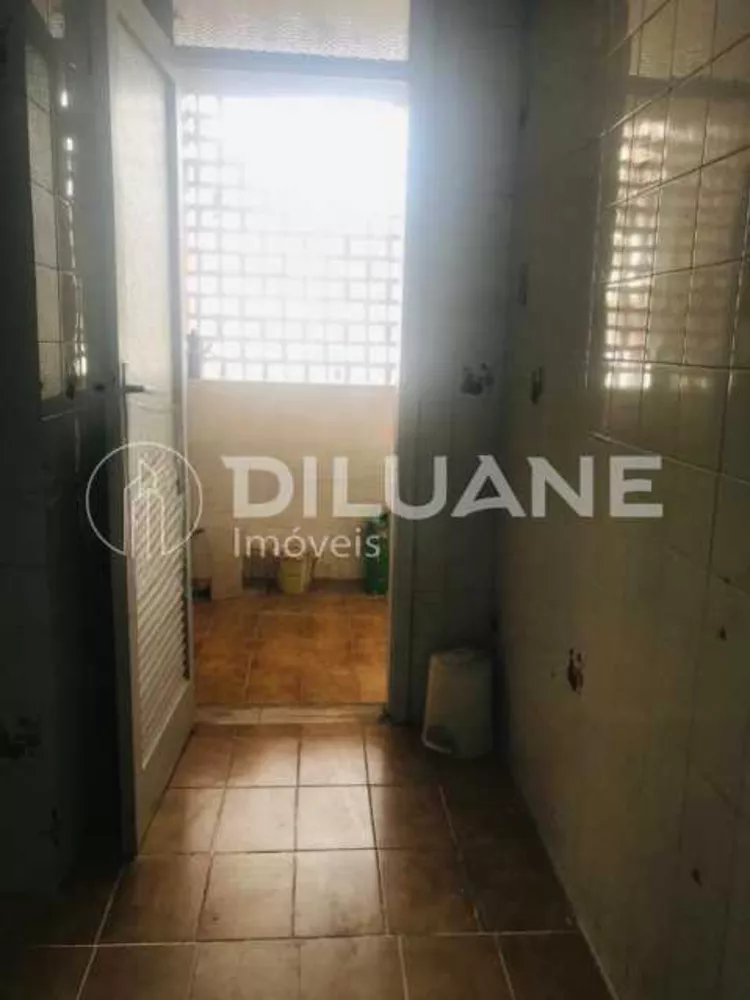 Apartamento à venda com 3 quartos, 94m² - Foto 4