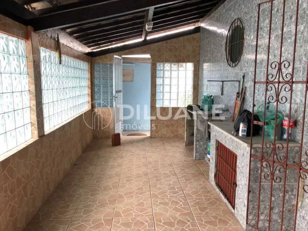 Casa, 5 quartos, 140 m² - Foto 3