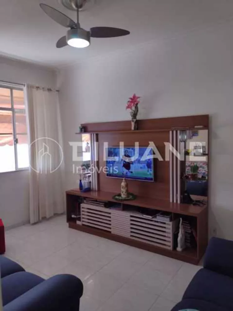 Apartamento à venda com 2 quartos, 65m² - Foto 3