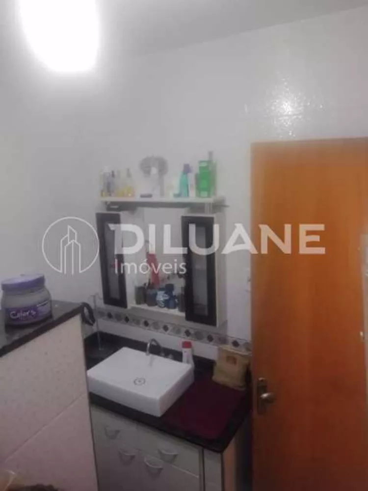 Apartamento à venda com 2 quartos, 65m² - Foto 14