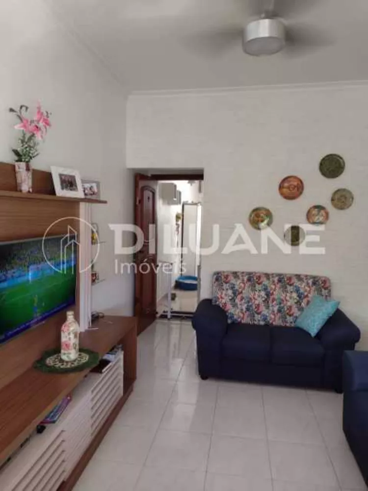 Apartamento à venda com 2 quartos, 65m² - Foto 12