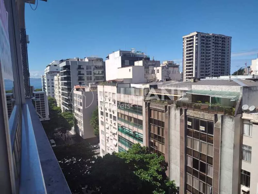 Apartamento, 3 quartos, 210 m² - Foto 1