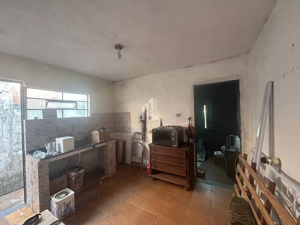 Casa à venda com 6 quartos, 216m² - Foto 15