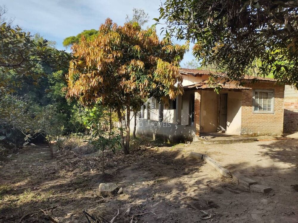 Chácara, 2 quartos, 2192 m² - Foto 4