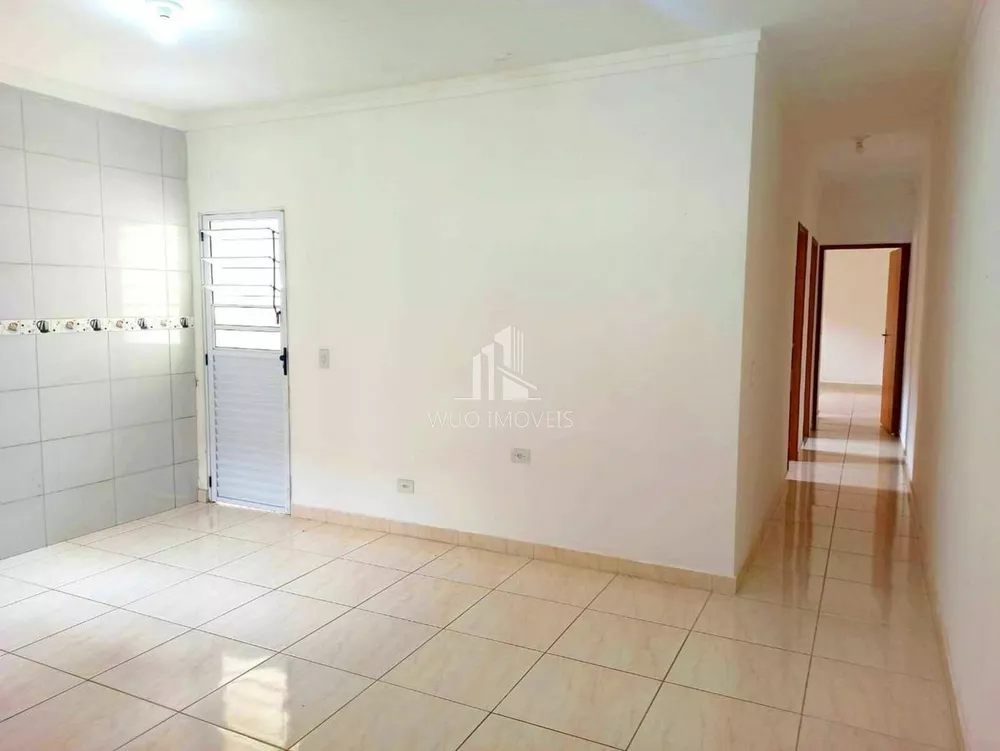 Casa à venda com 2 quartos, 80m² - Foto 4