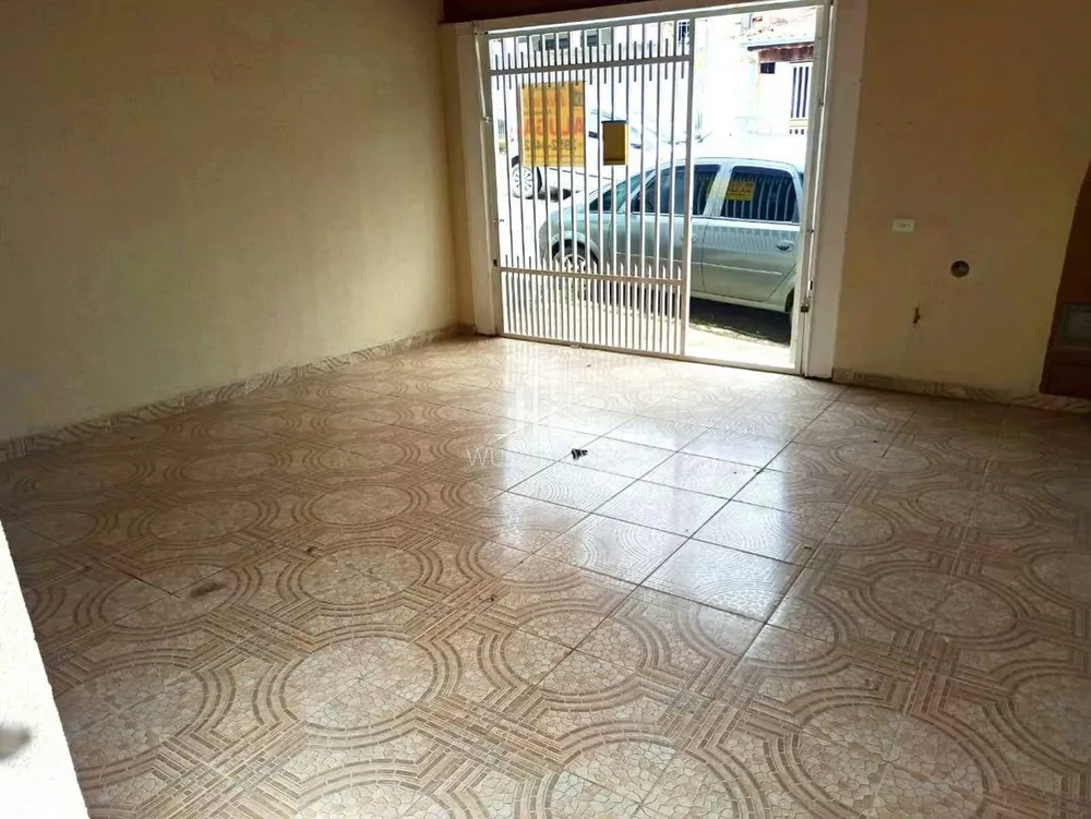 Casa à venda com 2 quartos, 80m² - Foto 2