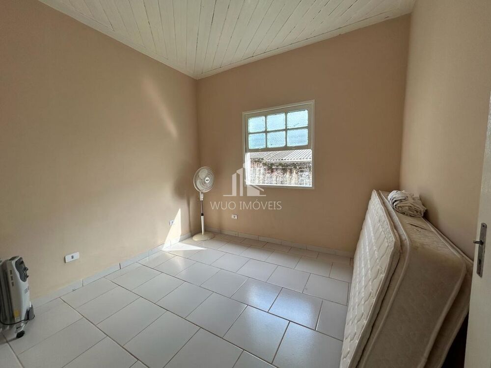 Casa à venda com 7 quartos, 440m² - Foto 1