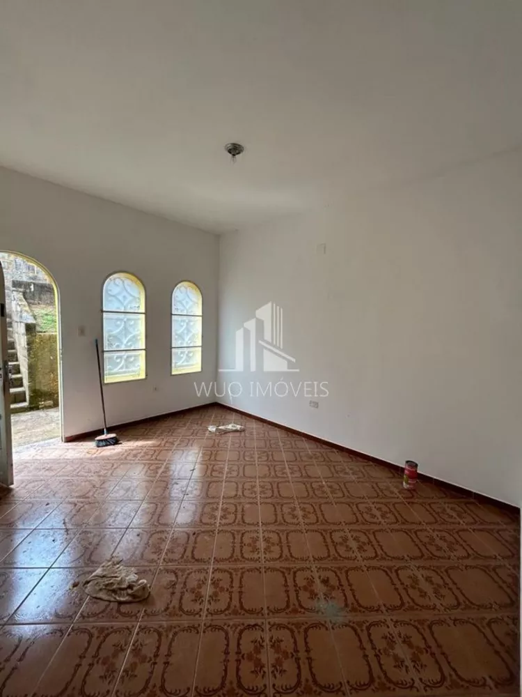 Casa à venda com 2 quartos, 106m² - Foto 3