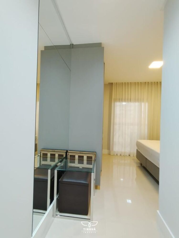 Apartamento, 3 quartos, 100 m² - Foto 2