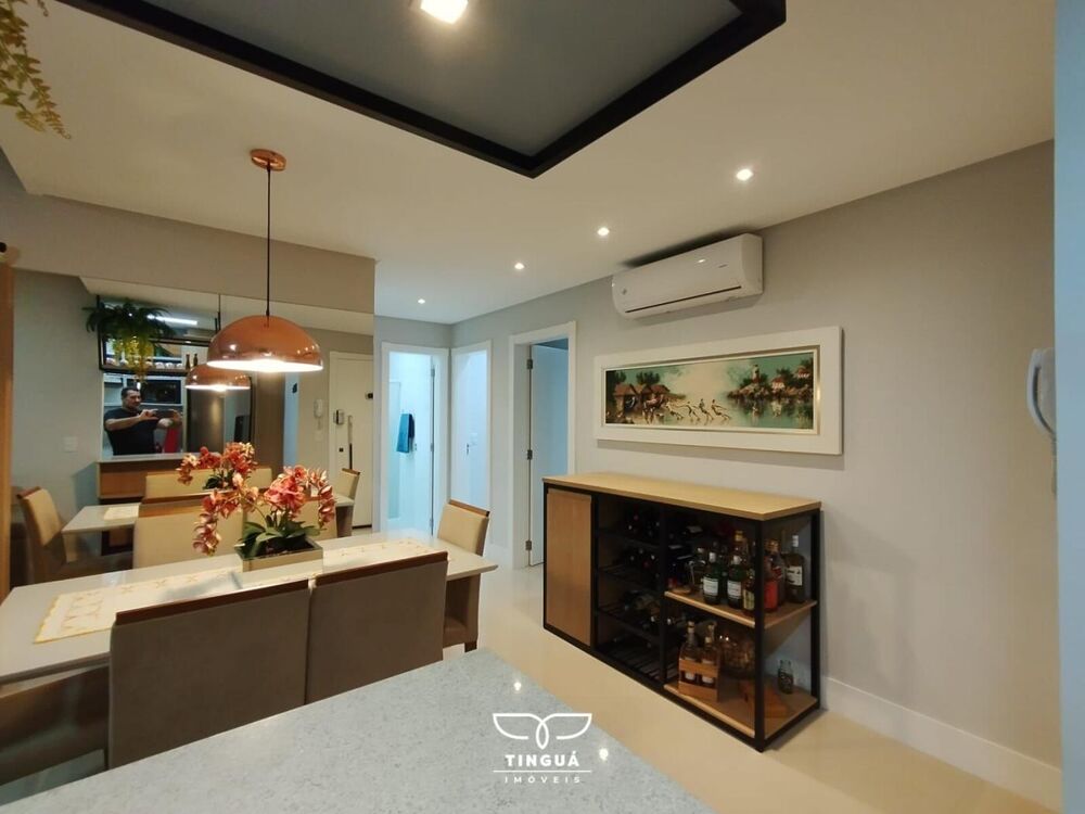 Apartamento, 3 quartos, 100 m² - Foto 1