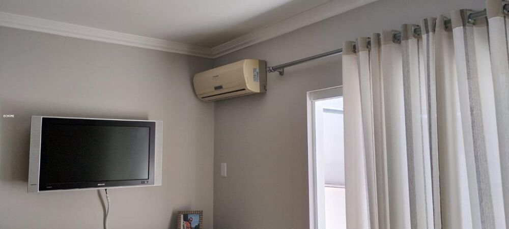 Apartamento para alugar com 3 quartos, 128m² - Foto 12
