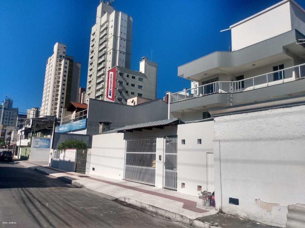 Apartamento para alugar com 3 quartos, 128m² - Foto 23