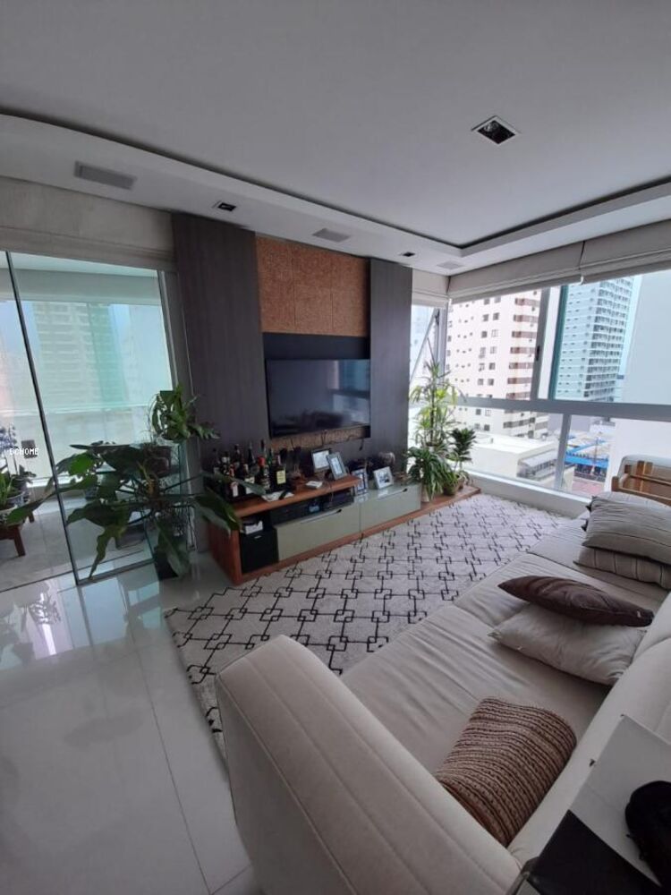 Apartamento, 3 quartos, 157 m² - Foto 1