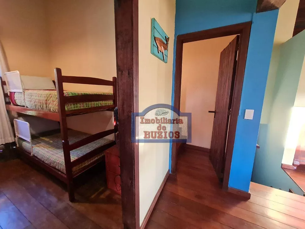 Casa, 3 quartos, 200 m² - Foto 13
