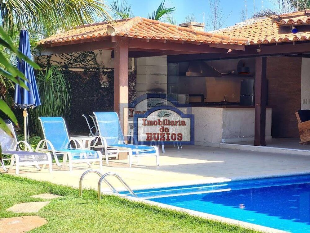 Casa de Condomínio à venda com 5 quartos, 400m² - Foto 1
