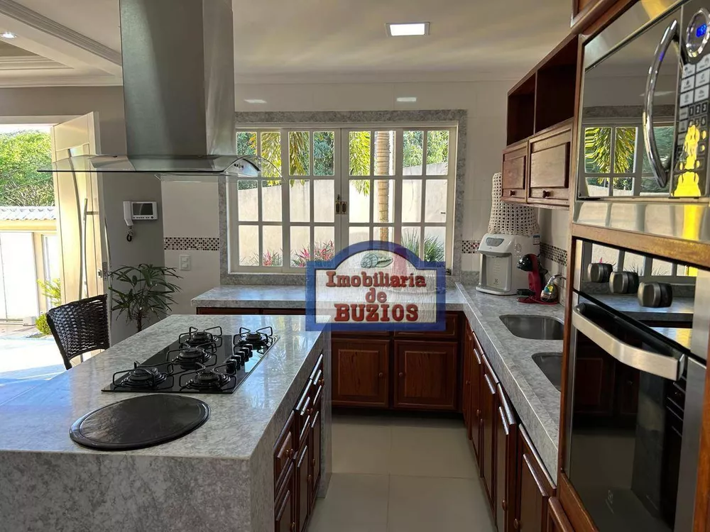 Casa, 5 quartos, 275 m² - Foto 2