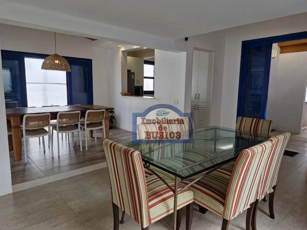 Casa, 4 quartos, 200 m² - Foto 1