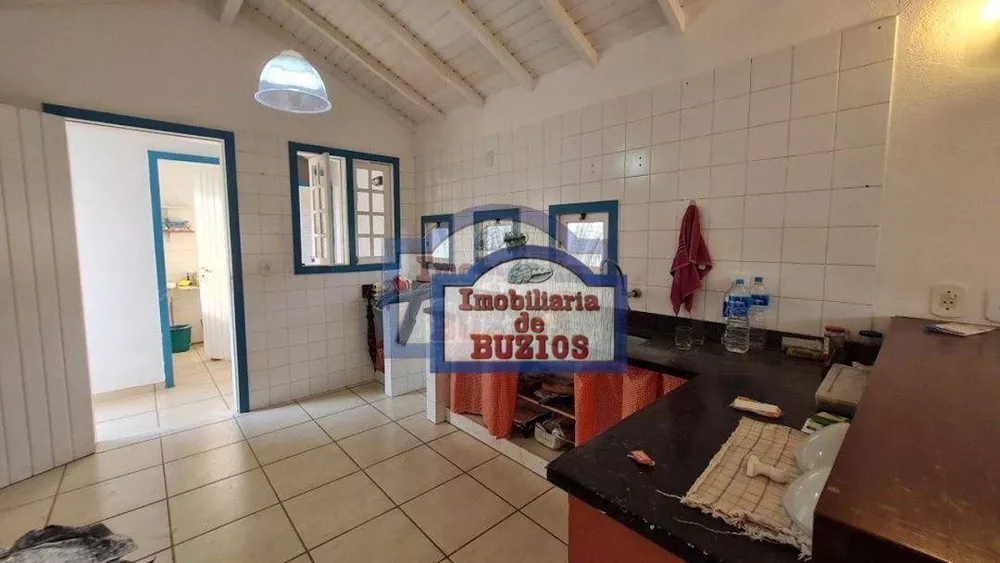 Casa à venda com 4 quartos, 180m² - Foto 4