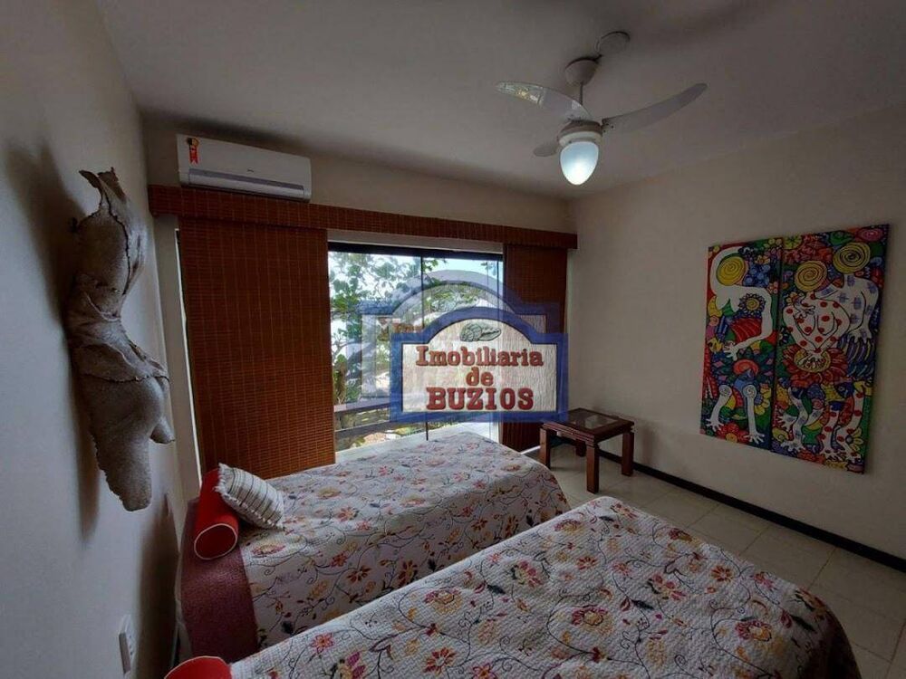 Casa de Condomínio para alugar com 4 quartos, 250m² - Foto 5
