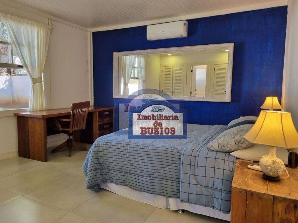 Casa à venda com 5 quartos, 250m² - Foto 4