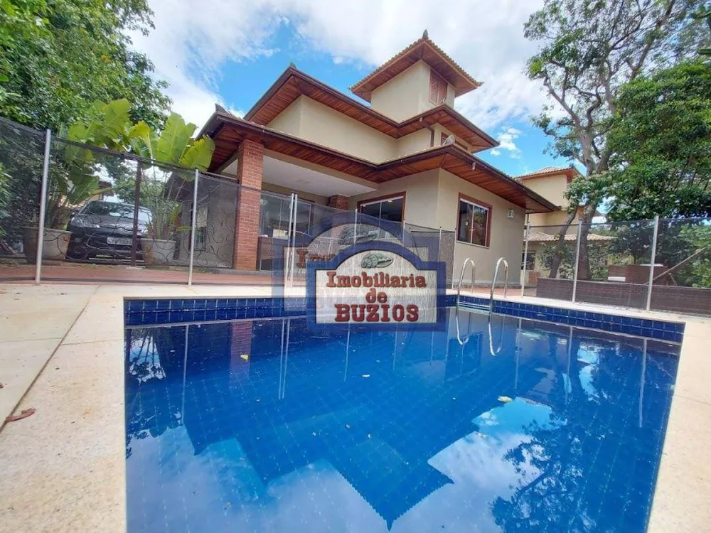 Casa de Condomínio à venda com 4 quartos, 150m² - Foto 1