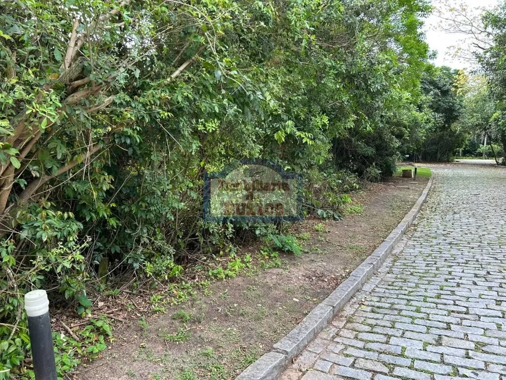 Loteamento e Condomínio, 600 m² - Foto 1