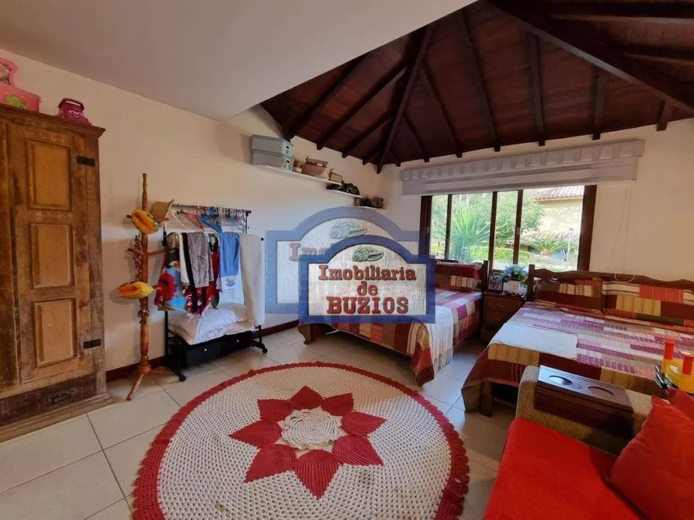 Casa, 5 quartos, 260 m² - Foto 1