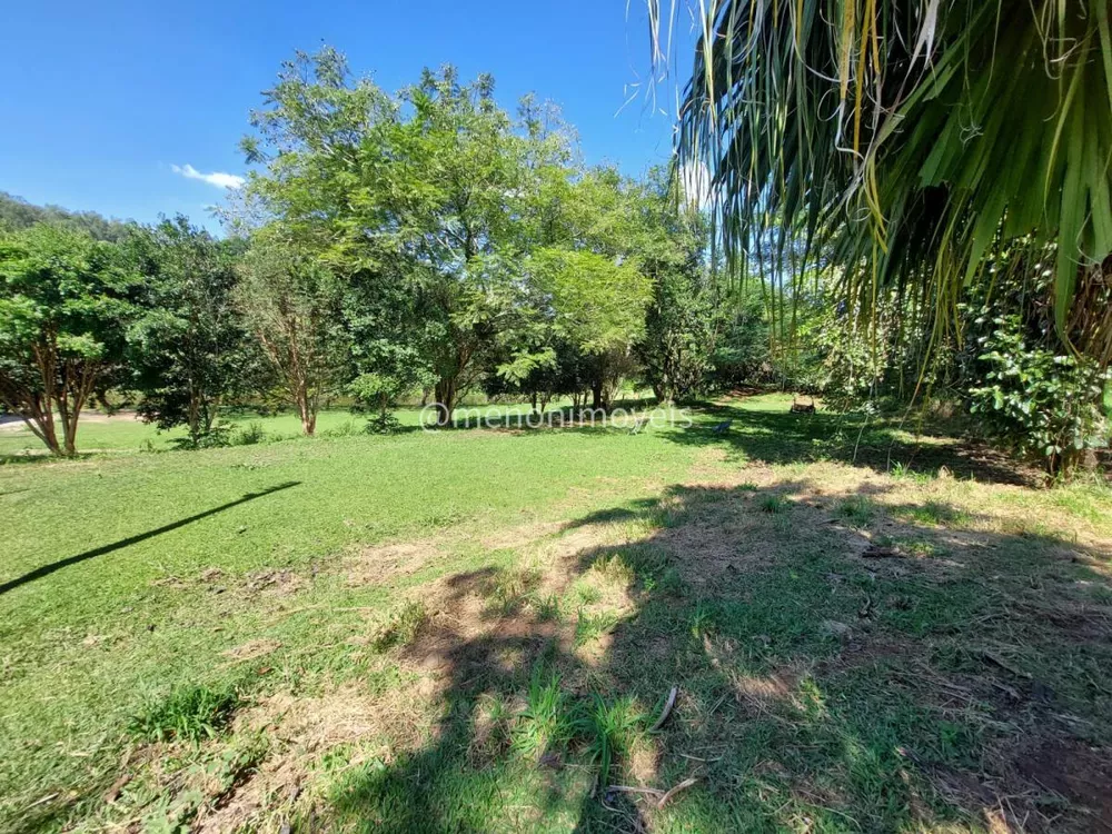 Prédio Inteiro - Foto 1