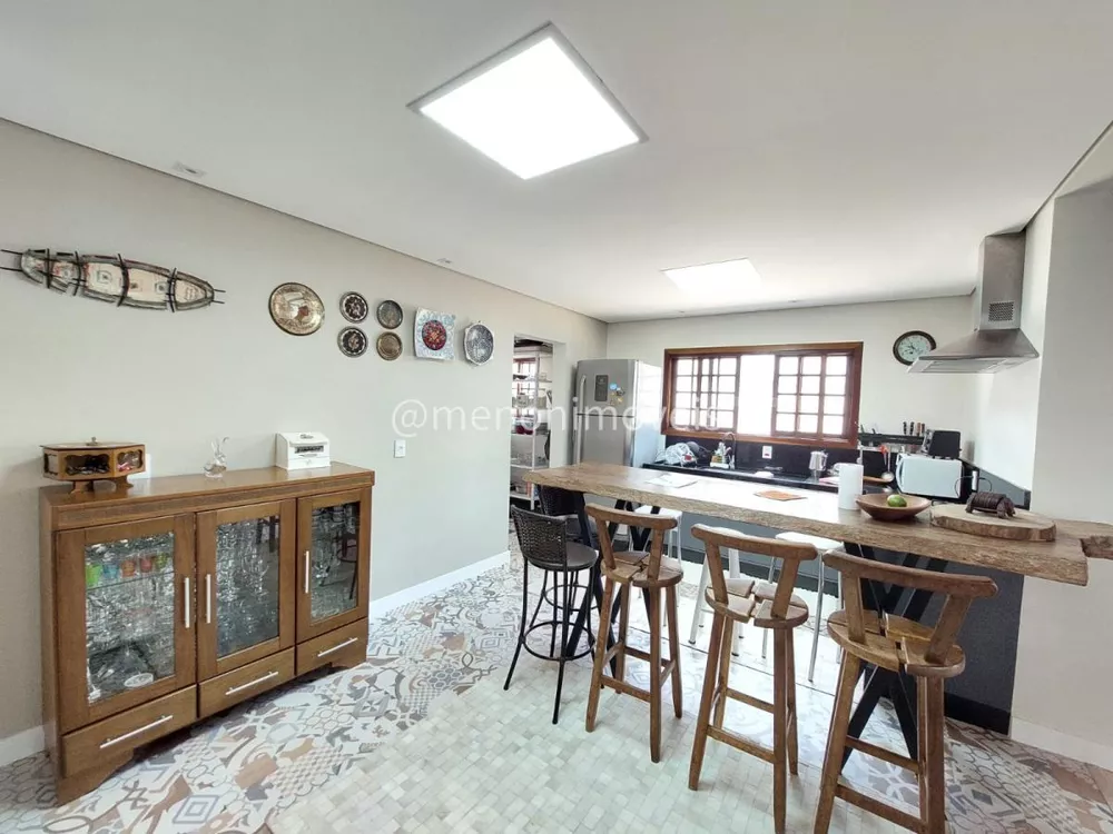 Casa, 4 quartos - Foto 1