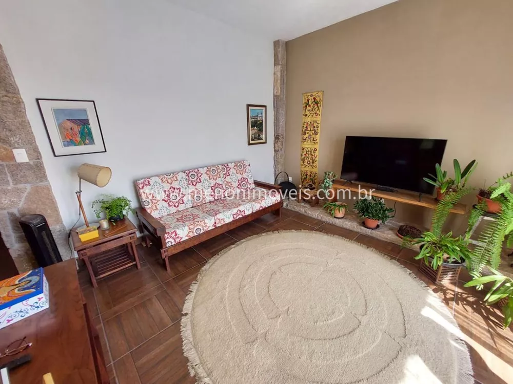 Chácara, 4 quartos, 1000 m² - Foto 1