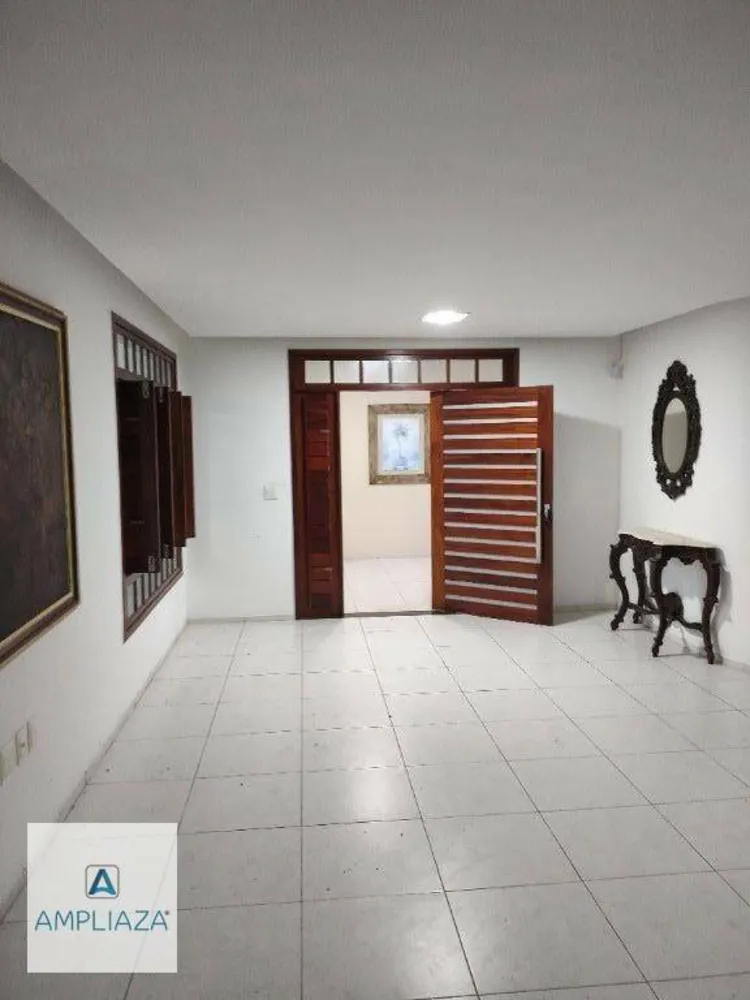 Casa, 4 quartos, 200 m² - Foto 1