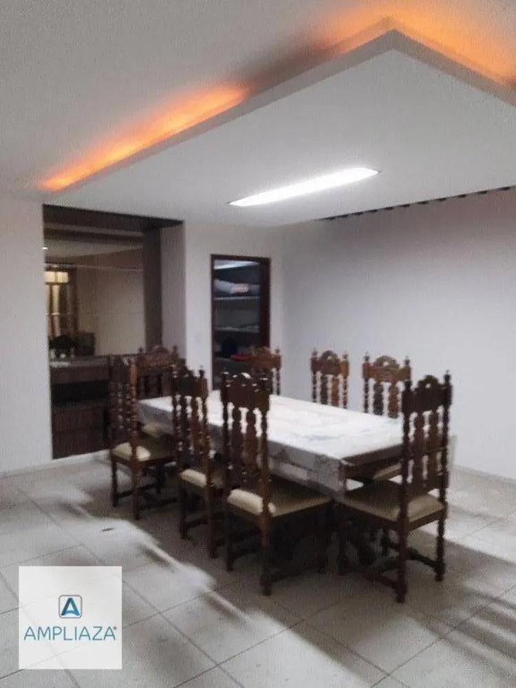 Casa, 4 quartos, 200 m² - Foto 2