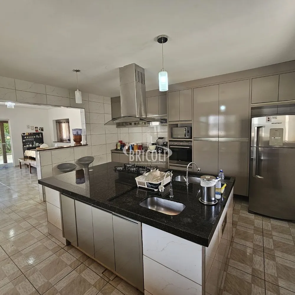 Casa, 3 quartos, 1040 m² - Foto 6
