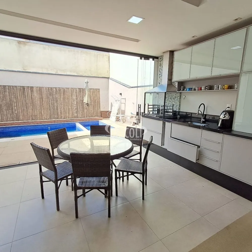 Casa, 4 quartos, 450 m² - Foto 1