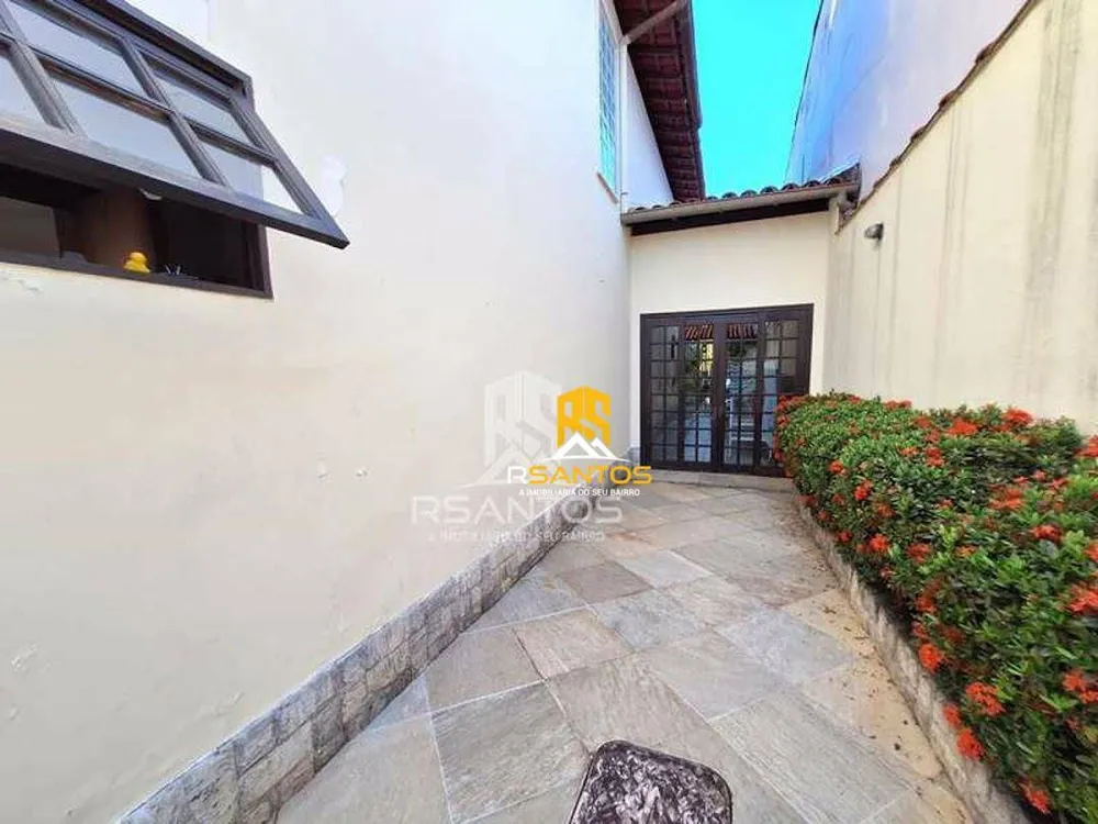Casa, 3 quartos, 360 m² - Foto 22